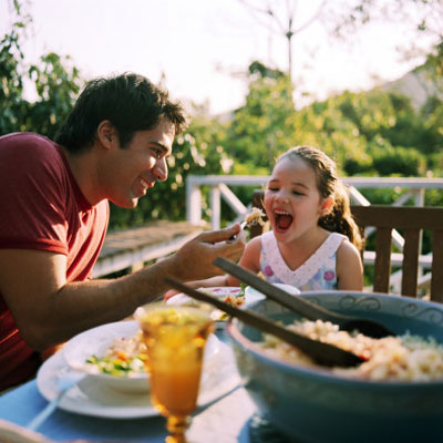 Traditional Family Dinners to Today | Technology Affection